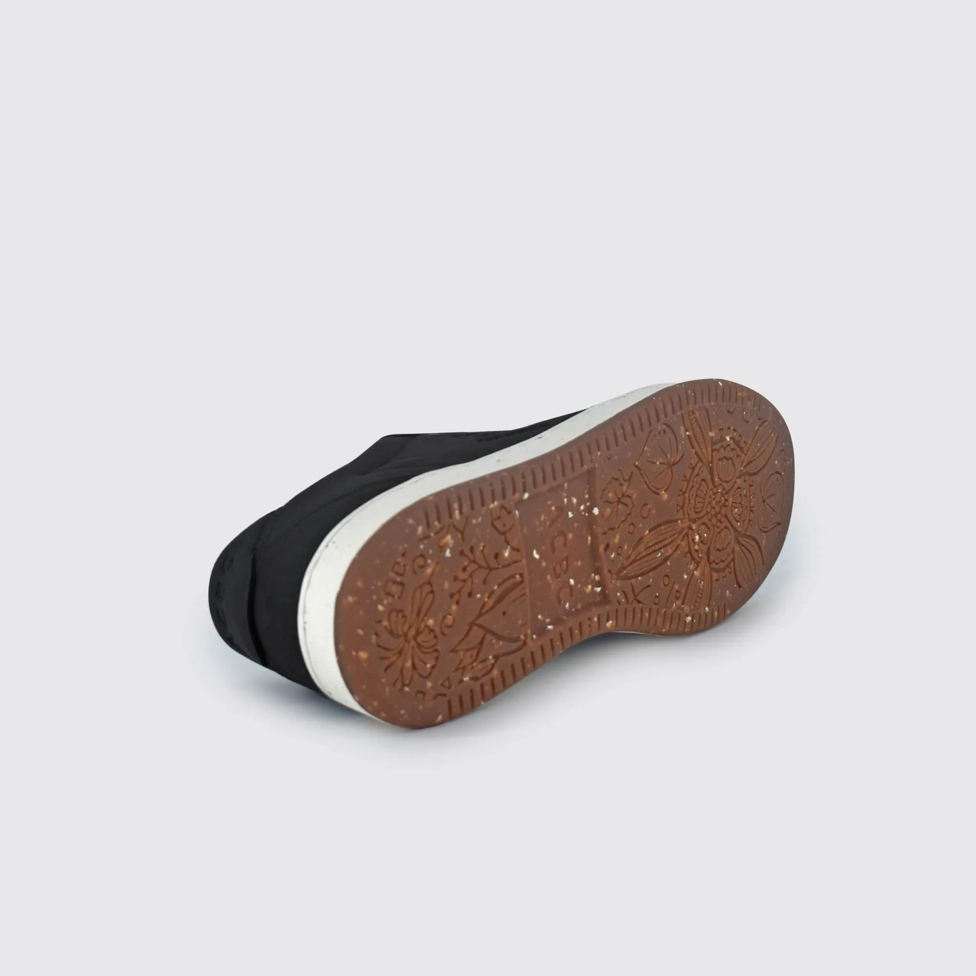Evergreen Suede Black