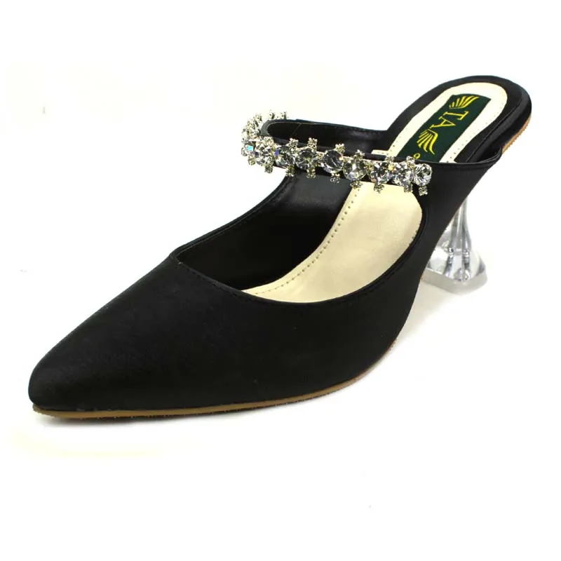 Pumps With Crystal Heel