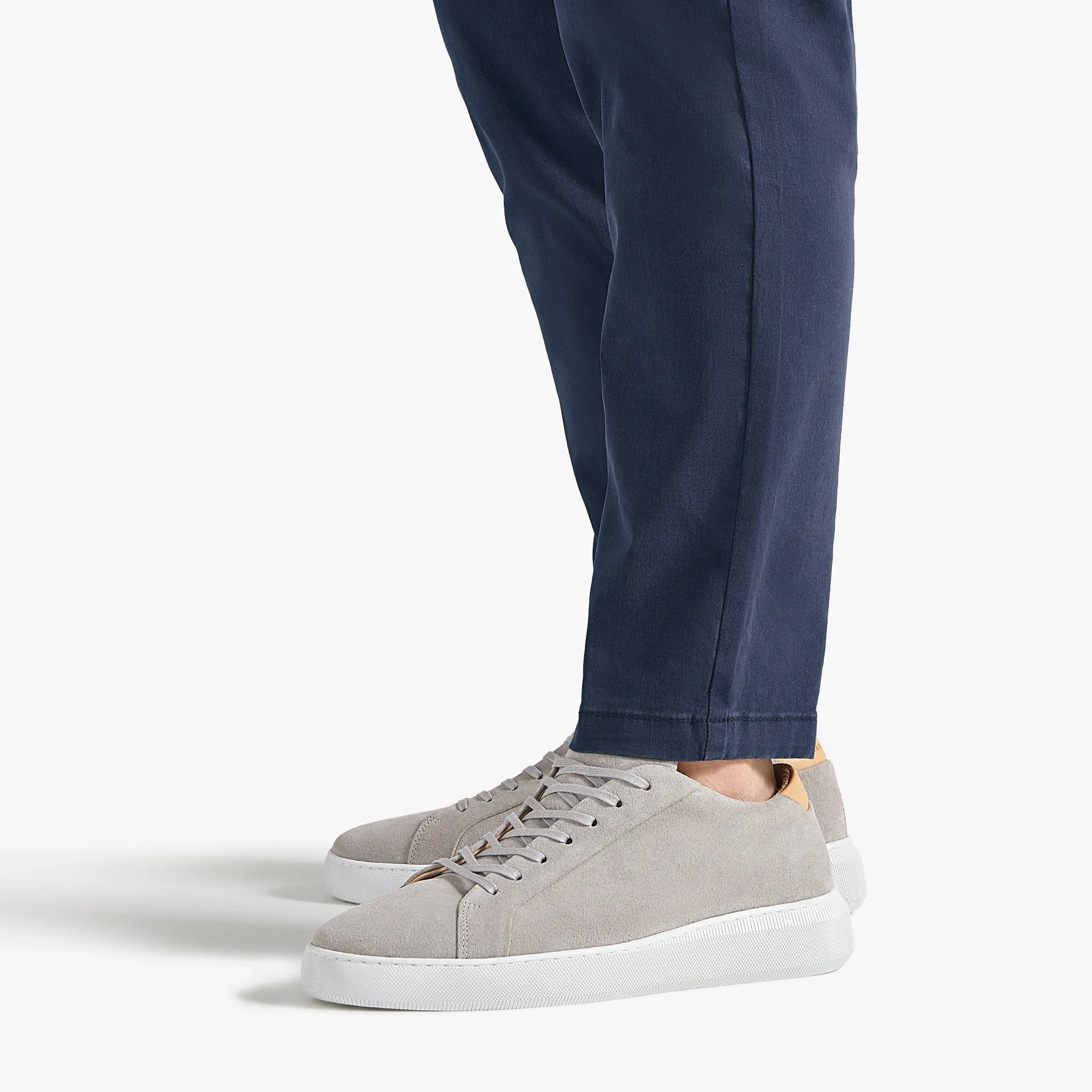 Series 8 Ghost Suede Mens