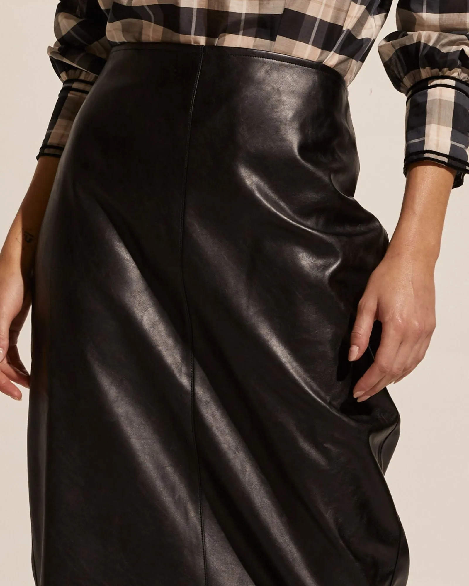 Vortex skirt  -  black